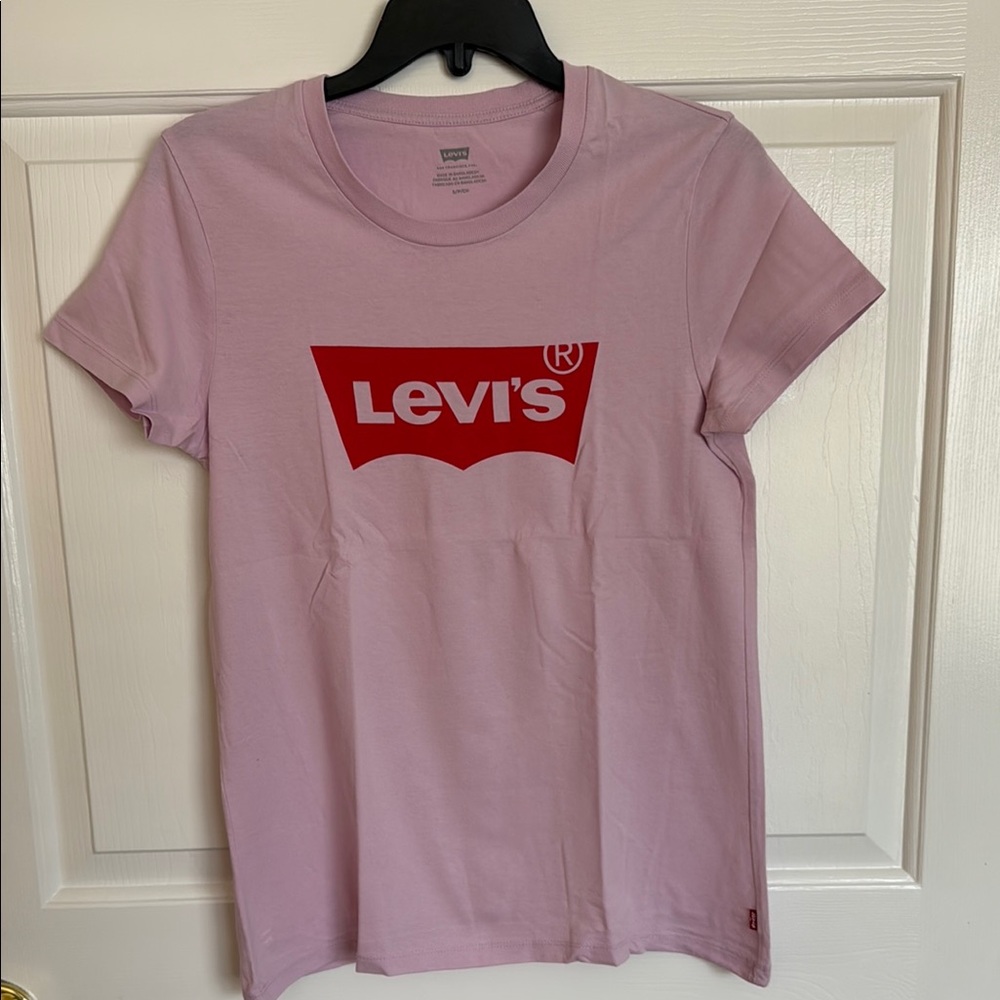 Levi's Pink Short Sleeve T-Shirt